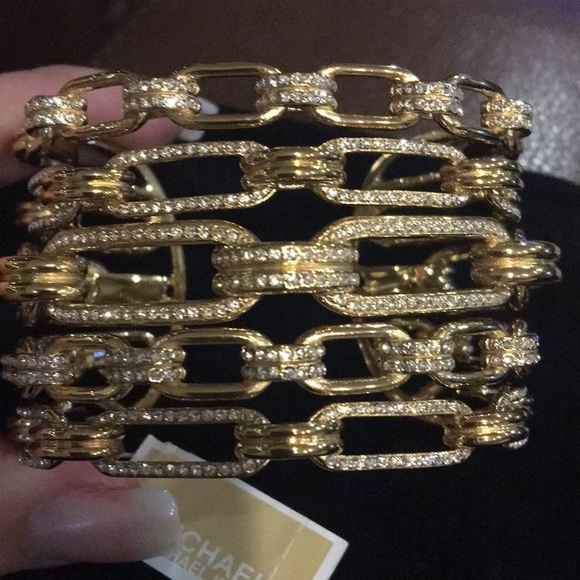 Michael Kors Iconic Links Gold Tone Cuff Bracelet - Picture 7 of 8